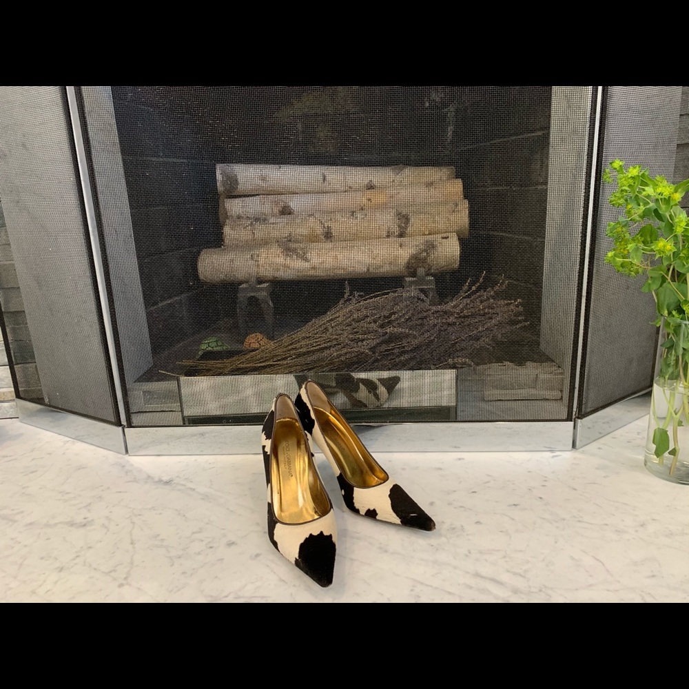 Dolce & Gabbana Cow print heels size 37.